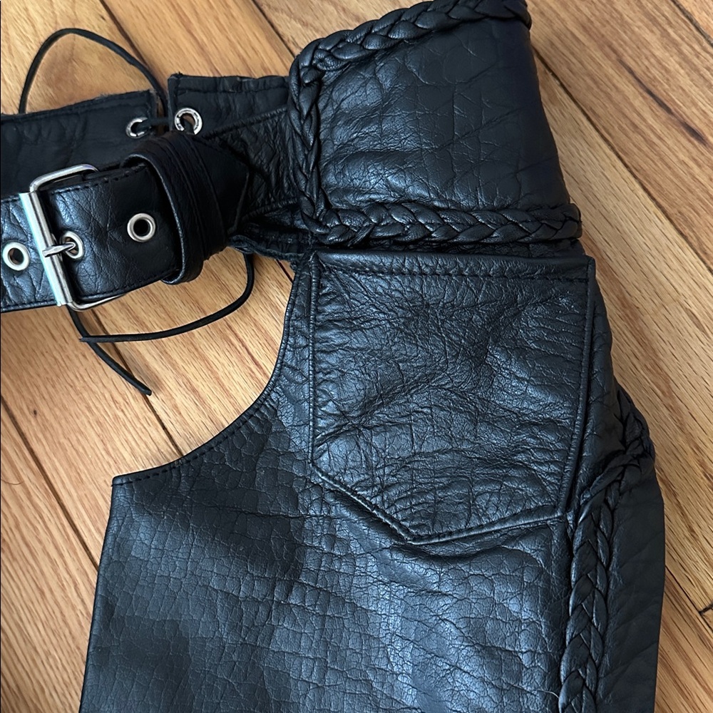 🏍️🔥 EUC Vintage Black Leather Adjustable Chaps motorcycle Bikercore Y2  🏍️🔥